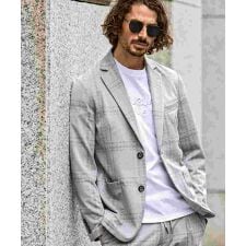 ウノピゥウノウグァーレトレ リラックス(1PIU1UGUALE3 RELAX)の1PIU1UGUALE3 RELAX ウィンドウペンジャガードジャケット