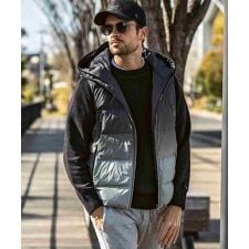 ウノピゥウノウグァーレトレ リラックス(1PIU1UGUALE3 RELAX)の1PIU1UGUALE3 RELAX グラデーションダウンベスト