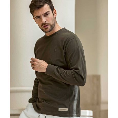 1PIU1UGUALE3 RELAXVPbgTVc̓ołB  ɃVo[v[gŃuhS񂾒Jbg\[B ̂Pől̃JWAX^CiグB VvȒɂ肰Ȃ؂₩vX܂B  fނɂ͖LȌƊ炩ȔG肪͂̃VPbgn̗pB 炳Ɗ炩ȕ\ʊɂAKȒSnĂ܂B  ~j}łȂ炱̃fBe[ŃÑX^CO1B ZbgAbv uso-25111 ˃p[J[ usb-25111 ˃WK[pcɂځB  Vo[v[gV[Y͂  usb-25112 ˃Vo[Sv[gXEFbgV[c  ust-25092 ˃Vo[Sv[gVPbgTVc  usz-25042 ˃Vo[Sv[gt@[~jg[gobO  usz-25039 ˃Vo[Sv[gpfbh~jg[gobO[^:UST-25093]̐iɂ͋v[gtĂ܂BL̓_ɂӂBppɁAԂACAڐG邱ƓɂAƋ鋰ꂪ܂̂ŁA\ɂӂB܂AgpɍۂĂ͈ȉ̓_ɂӂBEɂ͎AÂ䂵Ȃ悤ɏ\ӂBpɂ́AɂȂAQ]ԁAqybgȂǂA铙̍sׂۂ́AڐGɂ⏝ɏ\ɂӂB΋Cɋ߂ÂȂłB₯ǁA΍Ђ̌ƂȂ鋰ꂪ܂BȂql̎̓͂ȂꏊɕۊǂĂBÅ댯܂BAM[́̕ApɂǏ󂪏oꍇ͒p߁AɈtɂkBK؂Ȏgp@ĂBߓxȎgp͐i̔ǰƂȂ\܂B󎞁@̎gp֎~F@gpƁAɏAnj鋰ꂪ܂̂ŕKԂɂlbgɓꐅ30ȉŎ􂢒PƂŌy􂢂ĂB܂􂢂̍ۂ́A܂Ȃǂv[gɈ|肵Ȃ悤ɏ\ɂӂBE@͎gpȂ悤ɍiĂBۂ͒@肹A`𐮂AŕuŊĂBۊǂ̍ۂ͋HAϐF\܂̂Ŗh܂gpAʋC̗ǂÏŏd˒uȂŕۊǂĂB̌A͉ivIł͂܂BpAJԂƕ\ʂꂽ򉻂邱Ƃ܂B{i̎gpɂ萶QɂẮAЂ͈؂̐ӔC𕉂˂܂Bȏ̓_ɏm̏エグB----------------------------------------------------------------------------y1PIU1UGUALE3 RELAX@Em sD Em EO@[ g bNXz"ɏ̕i"Ƃăt@bVjX^ɈĂ܂ȂA1PIU1UGUALE3 RELAX"" ""ւ̒ɃfUCi[炪IA҂ɍgƊ؂"ꒅ"ꂽiŒm1PIU1UGUALE3̃JWAEFACłB̉lm錺l炱ΓIȎx󂯂AbNXCȂł͂"ɂ̒Sn"𐥔̊ĂقBATTENTIONiʐ^͂ł茻iČ悤ɐSĂ܂Ap̃j^[ɂ荷ق܂BTCYdȂǂɑ̌̍ꍇ܂Bi̎dlуfUC͉P̂߁A\ȂύXꍇ܂B