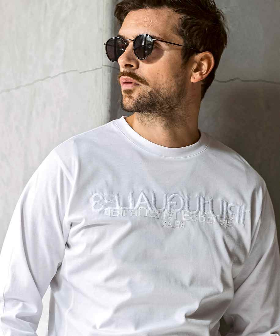 1PIU1UGUALE3 RELAX ベーシック半袖ニットTシャツ「LEON 4月号