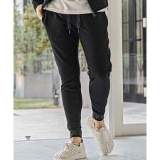 ウノピゥウノウグァーレトレ リラックス(1PIU1UGUALE3 RELAX)の1PIU1UGUALE3 RELAX サガラ刺繍リブロゴスウェットジョガーパンツ