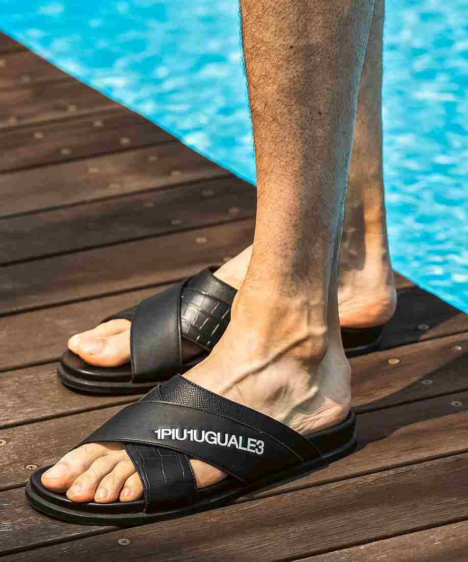 [�}���C]1PIU1UGUALE3 RELAX �N���X�X�g���b�v�T���_��/�E�m�s�D�E�m�E�O�@�[���g�� �����b�N�X�i1PIU1UGUALE3 RELAX�j black