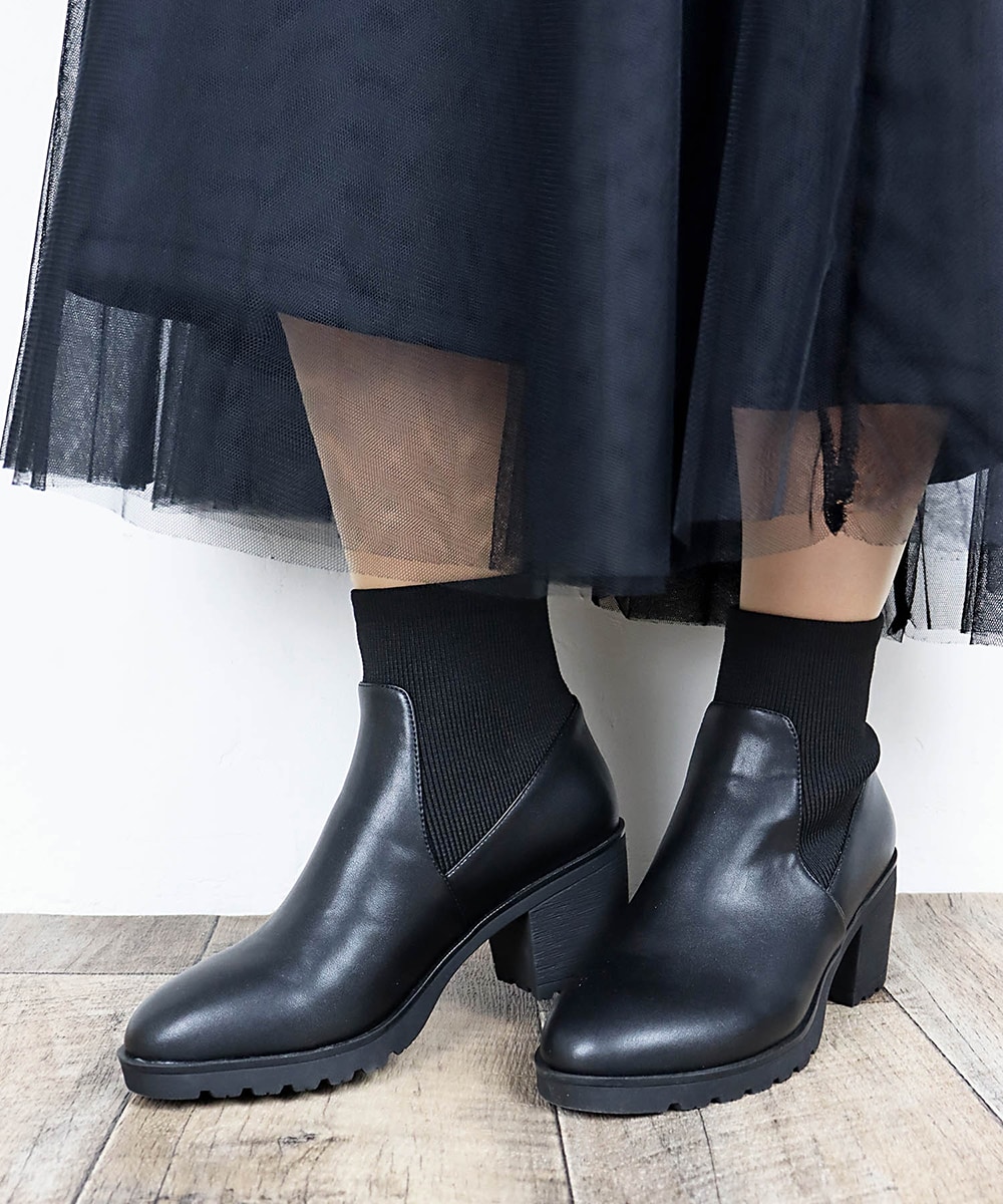 [�}���C]���j�b�g�؂�ւ�6cm�q�[���u�[�c��9052/���o�e�B�h�[���iLiberty Doll�j �u���b�NPU