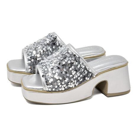 pointSn̗ǂӂӂ̃tbgxbgɃXNGAgĎVvȃfUCByʃ\[ŕ₷XNGAT_łB}ł鎞ɂƗ̂łƂoɂœKIsilhouettegh̃XNGAfUCBlXȃX^CɎ₷AꂢɂiɃL}،^̗p܂B،^Abp[fUCɂėĂ邾ŔrɌ̂́BdetailAbp[ɂ͊v̂悤Ȏ̗̑ǂvgpA₳tBbg܂BAEg\[ɂ͌yAɂ킹IWi\[ŉKȕ₷A@\Bcoordinate{[X[uJbg\[⃉btuEXȂǂ̃gbvXɃtAXJ[gXg[gXJ[gȂǂ킹Ȃ銴X^COɂ߁IrbOVGbgȂǂTVcVcɃfjpciW[YjXLj[pc킹JWAX^Cɂ~htgbvɃV[gpc~jXJ[g킹΍GgĥȂꂽ͋CɁI[CAuXgNgȃsAZbgAbvX^CȂǂ킹JWA炫ꂢ߂ɂlXȃR[fBl[gɓłACełBI[vgD/T_/oh/؍/[h/`[/VA[T_/jbg/ujbg/~[/XChT_/~[T_[^:4129]yîm点z̏i24N513牿i{Ă܂B͂鏤iɂĂ^Oȉꍇ܂Aݕ\ĂTCg\i̔iłB\߂܂悤A肢\グ܂ByLiBERTYDOLLinstagramz@libertydoll.shoes@tH[Ăȏ`FbNIiЉAgh𒆐SɔMĂ܂I