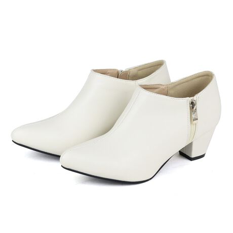 oeBh[TChWbvu[coIINbV̗ǂC\[ƈ芴Q́A5.5cmq[͂oɂœKł߂S[h̃XC_[͎₷J₷̂łBꂩ̋G߂Ƀsb^ȃGKg烂[hX^C`lR[f܂ŕL􂷂ACełIpointrꂢɌ5.5cm`L[q[Ƀ|CebhgD̖،^ŃVGbgƗSnǋu[eBBVvȃfUCŃVGbgƗSnǋCłBsilhouetteܐ͒悭܂邢A[hgDBԂ̂܂ł̓䂪[hȈۂ^܂BGKXłƂCؚɃLCɌĂ܂BdetailTChWbv^Cv璅EȒPɂł̂|Cgq[ɂ͕₷`L[q[̗pBnʂƂ̐ڒnʂLA肵sT|[g܂BAbp[ɂ͂߂ׂ悭鍇vgpBcoordinateVvȃfUCō킹₷AVcWPbgȂǂɃXLj[pcȂǍ킹LCڃR[f߁Ijbg⃍TȂǂɃfjpciW[YjȂǍ킹ăJWAɂI[^:3606]yîm点z̏i24N513牿i{Ă܂B͂鏤iɂĂ^Oȉꍇ܂Aݕ\ĂTCg\i̔iłB\߂܂悤A肢\グ܂ByLiBERTYDOLLinstagramz@libertydoll.shoes@tH[Ăȏ`FbNIiЉAgh𒆐SɔMĂ܂I