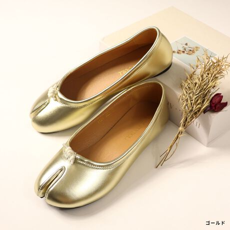 oeBh[獡G咍ڂ̃tbgуpvXoIƓȂܐ̌`킢@ڂ̂킢͂AL݌vŗSn̗ǂ͂̃ACe<gh̑܃fUC>ܐ̌`ڂ܃pvXoGV[ỸfUCɂ邱Ƃŏ炵\ցBcȂƂŃ\tgȎŗ₷A𓥂߂̂Ńou[V̂悤ɗƂł܂I܃fUC̕L݌vŗDFITAyʂł炩KȗSnɁSn̗ǂ͂A킢\[̃fUC⎿̗ǂAbp[fނȂǁAghACe炱ׂ_܂Œǋ܂lXȃV[Ŋ􂷂鑫܃pvX̓R[fBl[g킸ɒʔN邨߃ACełIIꂩ̋G߂Ƀsb^ȃtbgуpvX̓JWAlR[f܂őΉo܂I`LiBERTY DOLL уV[Y`~q[уV[gu[cy^9043z@Zp[gуpvXy^1146zXgb`уV[gu[cy^9066zуOu[cy^9101z[^:1131]yîm点z̏i24N513牿i{Ă܂B͂鏤iɂĂ^Oȉꍇ܂Aݕ\ĂTCg\i̔iłB\߂܂悤A肢\グ܂ByLiBERTYDOLLinstagramz@libertydoll.shoes@tH[Ăȏ`FbNIiЉAgh𒆐SɔMĂ܂I