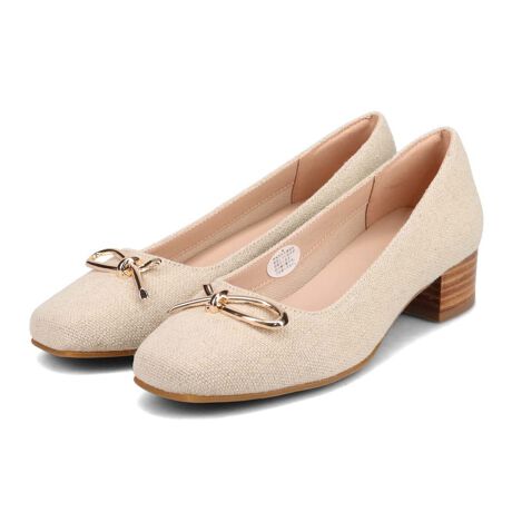 [^:MMD2700]VvŏiȃfUC͂̃XNGA{pvXB悢̃q[ƁAgĥXNGAgDfUCAɐꂽۂ^܂B{^̑ɂ́AANZgƂċĂAVvȂ؂₩܂BǂȃX^Cɂ킹₷AItBXJWAȃR[fBl[gɂ҂B炵AăGKgɉoĂꑫłBKȗSnǋAԂ̕sɂɂ݌vĂ܂Bgʂȓ܂ŕLV[Ŋ􂷂Ag蔲Q̃pvXłB