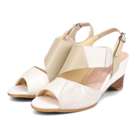 [^:MMD3641]قȂJ[gݍ킹J[ubNfUCAɃANZgAVvȂX^CbVȈۂ^܂BghӂFgŁAR[fBl[gɉ؂₩vX܂BEGbW\[́A芴Ȃ炵VGbgoA₷ƃX^C̗ǂ𗼗B悢ŁAĂAԂ̕słɂKłBJWAȃfjX^CAtF~jȃs[XȂǁA܂܂ȃR[fBl[gɂ҂̖\ACeBg炨oA][gV[܂ŕLV[Ŋ􂵂܂BX^CƉK˔uJ[ubN EFbWT_vŁA炨yłB