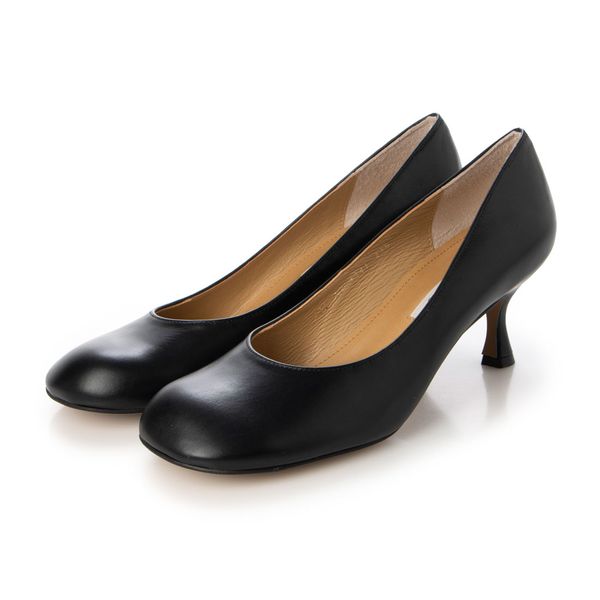 オブリークトゥプレーンパンプス