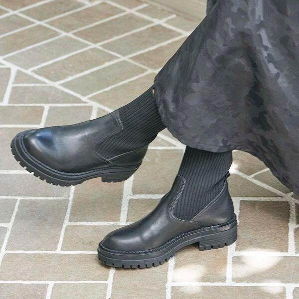 [}C]^N\[jbgu[c/[hEGEWRiMODE ET JACOMOj ubN