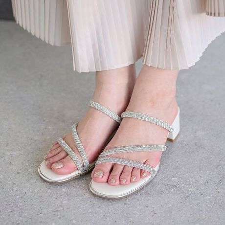 ؚȃi[XgbvɃLLƋPCXg[AĂ̑k[fB[ɉoĂ܂B<br>߂̃~hq[͈芴A₷ƃGKg𗼗1B<br>s[Xfjƍ킹ătɗA][gV[ŗƁAꂩ̃V[YɕL􂵂܂B<br><br>MODE ET JACOMO [hGWR<br>l̏ɌIȂ̂łȂAS܂ŖƂǋnCNGCVuh<br>wzƂĂȂ₩ɁAg̓ȂPЂĂN[r[eB[V[Yx<br><br>ꍂX|W<br2E<br>mode et jacoomo [hGWR<br><br>fށFCXg[WFV[gNPU\<br><br>#C #fB[XV[Y #ꂢ #Xgbvq[4.0cm^CY2EyŒ߂ɁyCɓo^IXXIzEēׂ̂m点₨ȃZ[󂯎鎖o܂I