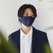 ユー(U)の【Lサイズ/CELEBMASK No.1】超立体セレブマスク/シルク