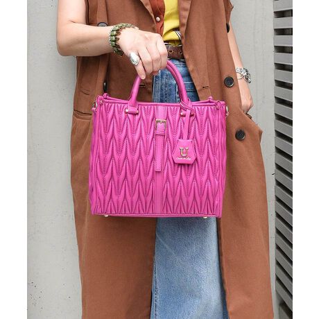 **ɊYAg[gobO**2025AWVFǃCG[EI[uEO[EVo[DetailEA5Ή(A4p̔)ŉו̏ȂʋΎɂ߁Bz500mlybg{gcEɓTCYŕi̕Ki[ł܂BE|\2way^Cv茳󂯂̓V_[xgtĎyBErWlXobOɂgێrɂSȂ̂|CgBEt@Xi[t݂̒|PbgICJ[hAԌCzȂǂ̂oACêɑ劈łBEuhSNVFbg`[tS[h̃uhS̃ANZgɂȂAiYĂ܂BA4ΉLTCY͂IE022-6841Lԍŏi肢v܂B----------------------------|PbgF1(:t@Xi[P)A5[FtV_[ROFEJF}OzbNeF----------------------------PUU[Ƃͥ_炩ƂG肪ŁA{vɋ߂ڂƎ̍/v(tFCNU[)łB{vî悤ȓʂȂ͕Kv܂BϐɗDĂ邱ƂłAJȂǂ̐Ă̓̊ȂǂŉĂ܂ۂɂ́A炩zŐ@ĂȂǊȒPȃeiXsĂƂ蒷邱Ƃ\łBAR[Ȃǂ܂܂n܂͗򉻂𑁂߂邱ƂɌq܂̂łӂBîm点ޗ̉î2024N10菇iĒ܂B݂̓TCgɕ\Lꂽił̔̔ƂȂ܂BiɋLڂĂ鉿iɂ܂ċi/Vi݂Ă\܂A܂悤肢\グ܂By Ui[jzfUCi[ Yuko Ohashi̋ՐɂӂCXs[Vꂽ}eAd`ɂiłBmA[itXōjl̏łFCɁALLlɔP߂̎iĂ܂BȂ̋P؂₩ɁAYuko OhashiƋɊFƊyłuhłB摜̏i̓TvłBۂ̏iƐFAdlAHATCYAfޓ኱قȂꍇ܂Bi摜́A̓p\RȂǂ̉{ɂAۂ̐FƈقȂČꍇ܂B\߂BipׂɁAAeV^OEl[KmF̏AGiJAȂǁjɂgpFFڂ̌ƂȂꍇ܂̂ŁA戵ɂ͏[ӂBAR[≖fnȂǂ̏ŁEۉtiɕtƁAFϐFEV~ꍇ򉻂𑁂߂錴ɂȂ܂̂łӂB[^:022-6851]