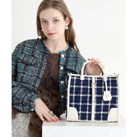 y2025AWVFzlCr[AC{[Vo[AC{[DetailEA5Ή(A4p̔)ŉו̏ȂʋΎɂ߁Bz500mlybg{gcEɓTCYŕi̕Ki[ł܂BE|\2way^Cv茳󂯂̓V_[xgtĎyBErWlXobOɂgێrɂSȂ̂|CgBXJ[tnhɊăIItƐ؂ւ̂ȒPɂł㋉҃eNjbNŃIXXBEt@Xi[t݂̒|PbgICJ[hAԌCzȂǂ̂oACêɑ劈łBEuhSNVFbg`[tS[h̃uhS̃ANZgɂȂAiYĂ܂By Ui[jzfUCi[ Yuko Ohashi̋ՐɂӂCXs[Vꂽ}eAd`ɂiłBmA[itXōjl̏łFCɁALLlɔP߂̎iĂ܂BȂ̋P؂₩ɁAYuko OhashiƋɊFƊyłuhłBAR[≖fnȂǂ̏ŁEۉtiɕtƁAFϐFEV~ꍇ򉻂𑁂߂錴ɂȂ܂̂łӂB摜̏i̓TvłBۂ̏iƐFAdlAHATCYAfޓ኱قȂꍇ܂Bi摜́A̓p\RȂǂ̉{ɂAۂ̐FƈقȂČꍇ܂B\߂BipׂɁAAeV^OEl[KmF̏AGiJAȂǁjɂgpFFڂ̌ƂȂꍇ܂̂ŁA戵ɂ͏[ӂB[^:022-7871]