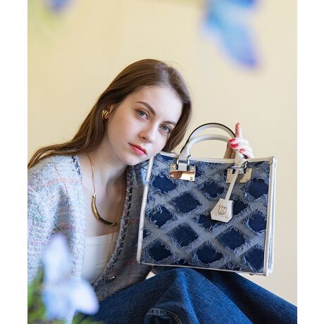 y Ui[jzfUCi[ Yuko Ohashi̋ՐɂӂCXs[Vꂽ}eAd`ɂiłBmA[itXōjl̏łFCɁALLlɔP߂̎iĂ܂BȂ̋P؂₩ɁAYuko OhashiƋɊFƊyłuhłBAR[≖fnȂǂ̏ŁEۉtiɕtƁAFϐFEV~ꍇ򉻂𑁂߂錴ɂȂ܂̂łӂB摜̏i̓TvłBۂ̏iƐFAdlAHATCYAfޓ኱قȂꍇ܂Bi摜́A̓p\RȂǂ̉{ɂAۂ̐FƈقȂČꍇ܂B\߂BipׂɁAAeV^OEl[KmF̏AGiJAȂǁjɂgpFFڂ̌ƂȂꍇ܂̂ŁA戵ɂ͏[ӂB[^:022-8361]