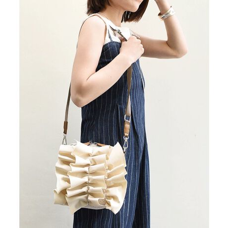 y Ui[jzfUCi[ Yuko Ohashi̋ՐɂӂCXs[Vꂽ}eAd`ɂiłBmA[itXōjl̏łFCɁALLlɔP߂̎iĂ܂BȂ̋P؂₩ɁAYuko OhashiƋɊFƊyłuhłBAR[≖fnȂǂ̏ŁEۉtiɕtƁAFϐFEV~ꍇ򉻂𑁂߂錴ɂȂ܂̂łӂB摜̏i̓TvłBۂ̏iƐFAdlAHATCYAfޓ኱قȂꍇ܂Bi摜́A̓p\RȂǂ̉{ɂAۂ̐FƈقȂČꍇ܂B\߂BipׂɁAAeV^OEl[KmF̏AGiJAȂǁjɂgpFFڂ̌ƂȂꍇ܂̂ŁA戵ɂ͏[ӂB[^:0321561]