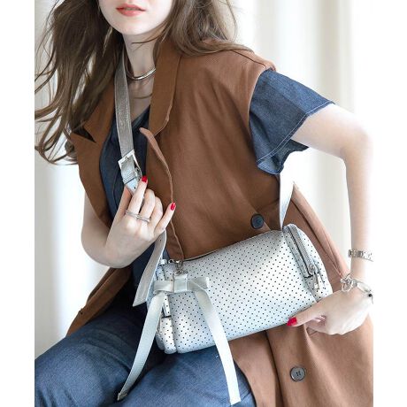 uh\uMoelleuxi[jvV[YAҖ]̃V_[obOoBACR̃{ufBOfނAƂtHɎdグ܂BTChɂꂽ_u|PbǵAX}zJ[hP[XȂǏȏACeɕ֗BRpNgȌڂȂAz|[`܂悢[͂ŁAfC[gɍœKłBV_[Xgbv͒\ŁA|E΂ߊ|̂ǂOKB؂₩Ƌ@\˔Al̖̏ɊY\obOłBg[gfUC̓WJ܂BLTCYg[gF0321391MTCYg[gF0321401#UobO #[ #tobO #V_[obO #_u|Pbg #ꂢ߃R[f #ltF~j #[̓obO #fC[V_[ #30obO #40obO #؂₩V_[ #݊obO #oobO #GKgobOy Ui[jzfUCi[ Yuko Ohashi̋ՐɂӂCXs[Vꂽ}eAd`ɂiłBmA[itXōjl̏łFCɁALLlɔP߂̎iĂ܂BȂ̋P؂₩ɁAYuko OhashiƋɊFƊyłuhłBAR[≖fnȂǂ̏ŁEۉtiɕtƁAFϐFEV~ꍇ򉻂𑁂߂錴ɂȂ܂̂łӂB摜̏i̓TvłBۂ̏iƐFAdlAHATCYAfޓ኱قȂꍇ܂Bi摜́A̓p\RȂǂ̉{ɂAۂ̐FƈقȂČꍇ܂B\߂BipׂɁAAeV^OEl[KmF̏AGiJAȂǁjɂgpFFڂ̌ƂȂꍇ܂̂ŁA戵ɂ͏[ӂB[^:0321411]