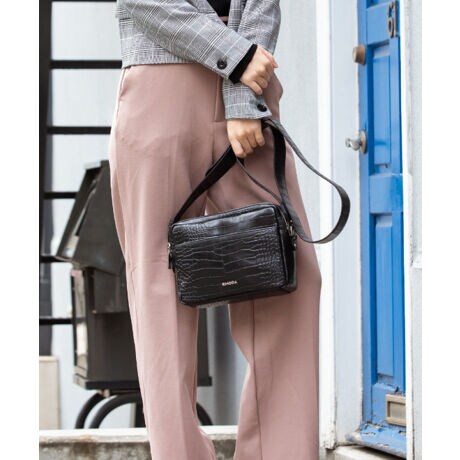 Emoda エモダ クロコダイル型押しスクエアショルダーバッグ エモダ Emoda 9335 ファッション通販 マルイウェブチャネル