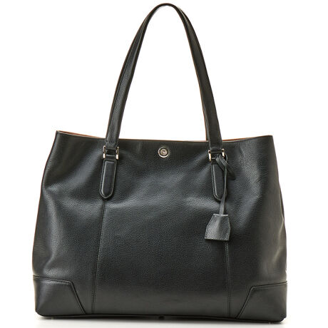 [^:SOX031]iȃU[ӂ񂾂ɎgpobORNVuCLAUDIOiNEfBIjvB̃ghɍEȂAՓIŒgpłfUCłBI[U[Ȃł͂̍ƃ|Pbg̏[[́BSONNEi]lj̒ԃRNVłBlXȃCtX^CłCȂĂCLAUDIO V[Y̐VACeB܂ł̂qlqAOɁAؕiԂǂfiƂȂ܂BƎJꂽU[́A_炩AKxȃnAGSn̗ǂIBiȃU[̑fފɍ킹AXG[h^b`̗n̗p邱ƂŁAɂ܂ŐGSnǋ܂B