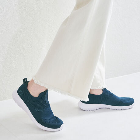 _IglCNO.1Es[^[oĨjbgXj[J[^VvȃfUCłƂƂg₷ɂjbgXj[J[BLk̂fނő肪ǂAXgXȂ̂B\[͕₷悤Ԃ̗ǂ݌vɂAyʉBdp^E[XƂĂ킹₷1BVF̃x[W͏_炩͋C̐FŔȂ݂ǂJWAtF~j܂Œ񂵗͂̍DGJ[BlC̃zCgēׂ܂IVF̃x[WEu[VoIfUCŃ[XAbṽfUCpӂĂ܂BuOT3765vƂ܂By@\zEyʁE~͍̃NbVEE₷Xb|dlȄ_炩jbgfޑ肪ǂAXgXȂE[߂̗ŕRȂĂEɂA₷EjbgfނȂ̂ŒʋCǂAKɗyPOINTzEyʁIБ140g(37TCYŌv)Ȅ_炩jbgfނŃtBbĝ闚SnEƑւ̃v[gɂ߁IER[fɍ킹đIׂLxȐFWJyX^btTCYr[zSTAFF@U񕁒ĩTCYF23.5cm/MTCYFE23.5cm /23.5cmiCYjFEE/D^FMV^pTCYF37(23.5cm)TCYzF҂RgF37͂ܐ悪ⓖ邽߁ATCYグ38ɂ܂BƂɂyAƂ̃\[ӂӂőɃtBbgĂ܂B[^:3709]sL[[htXb| yʃXj[J[ jbgXj[J[ }C ӂӂ ₷ NbV jbg y O  _炩 y  jbg Xj[J[