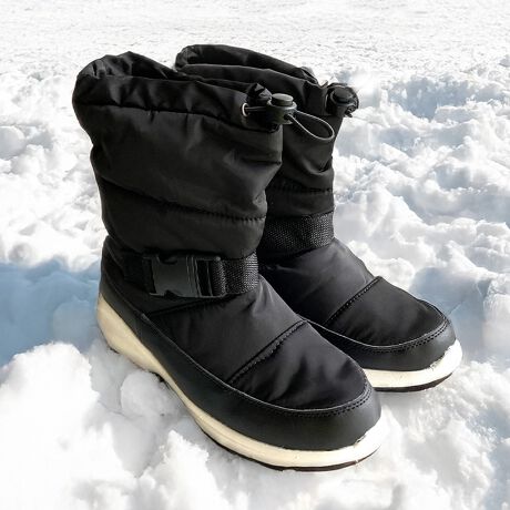 TCh̃xgfUCANZg̃Xm[u[ćASh^CvŉJA̓łSėBOɂ͒\ȃAWX^[tĂȂɍ킹ētBbg邱Ƃô|CgBɂ̓E[fނgpĂ̂Ő^~łĝBpc͂XJ[gł̃nYACeƂĂ߁ByPOINTzEShŉJ̓łSėE\ȃAWX^[tŎ̑ɍ킹ē̃TCYłEɂ̓E[fނŐ^~łgE[^:OT3402]