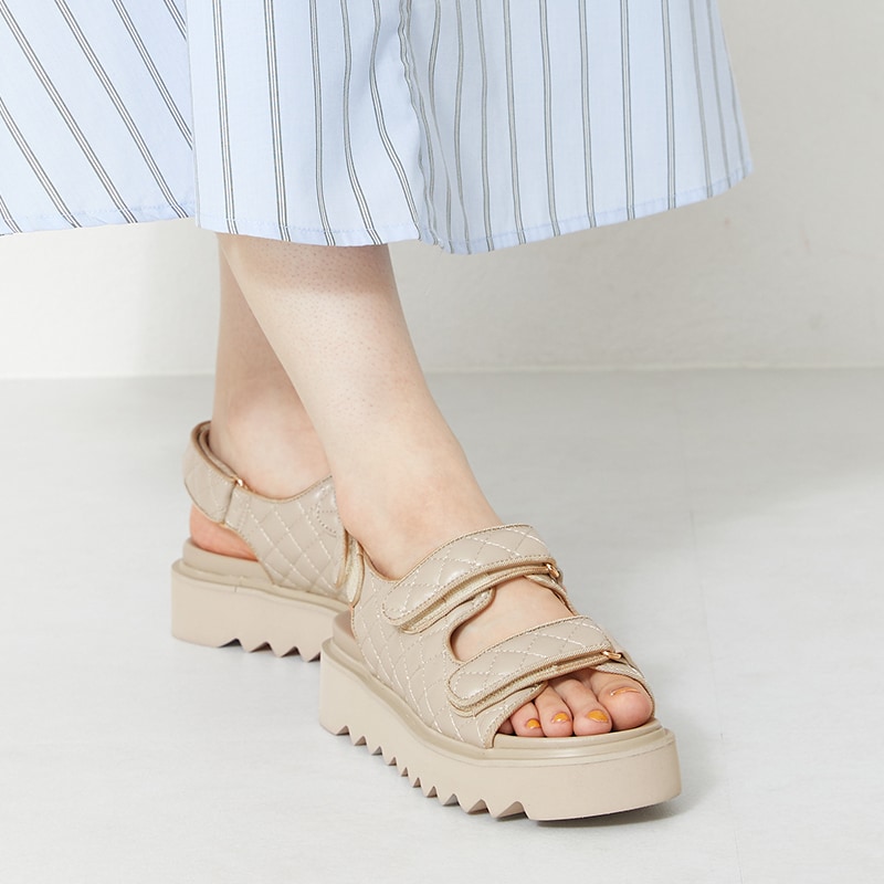 [}C]LeBOT_/31254/IG^gtBbNiORiental TRafficj x[W