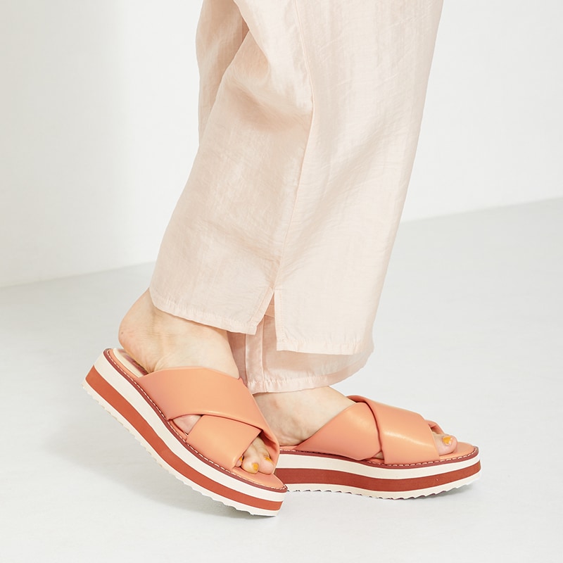 [�}���C]�p�f�b�g�N���X�~���[���T���_��/32210/�I���G���^���g���t�B�b�N�iORiental TRaffic�j �s���N