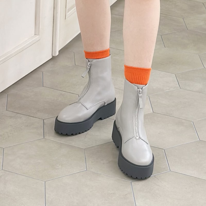 軽量 厚底なのに歩きやすい スニーカーブーツ スニーカーソール