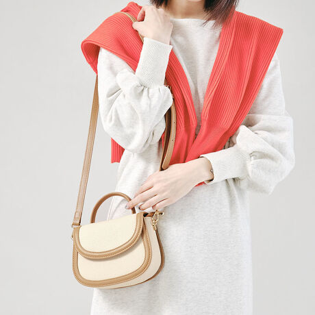 g~OfUC⃉EhtbvȂǐꂽfUClۂ[hoĂ郏nh̃~j}obOBt̃V_[Xgbvƃ`F[fUCXgbv2ނŎg킯łAFXȃX^COy߂B|PbgԌt@Xi[fUCŋ@\QBLC߂ȃX^CItBXJWA܂ŁAIIt킸L􂵂Ă閜\ACeB[^:BA-216]