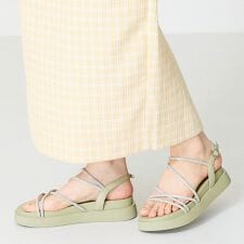 オリエンタルトラフィック(ORiental TRaffic)のラインストーンストラップサンダル/41217