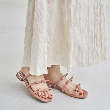 [^:41247]gh̃~j{`[t|Cg̃T_́A[q[ƃ~[fUCŃJWAA3{̍׃XgbvőloBq[ɂ̓Vo[̃^bNC{Ƃō̂1ɁBÂ߂̃R[fBl[gɎĂƂƂtF~jɊy񂾂AJWAR[f̃ANZgɂĂɌ܂AG}XgoCACeB