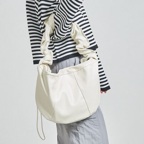 ̂ɃtBbgǂ傫̃{fBobOBTCh̃h[R[hΒ߉\Ȃ̂Ŏ̃fUCⒷRɕς邱ƂoDGACeBig͂AsV[ɂ҂ŉוR̂|CgBɃ|Pbg2tĂAׂו[oByIXXPOINTzV_[̓AWX^[Œ\[^:BA-234]