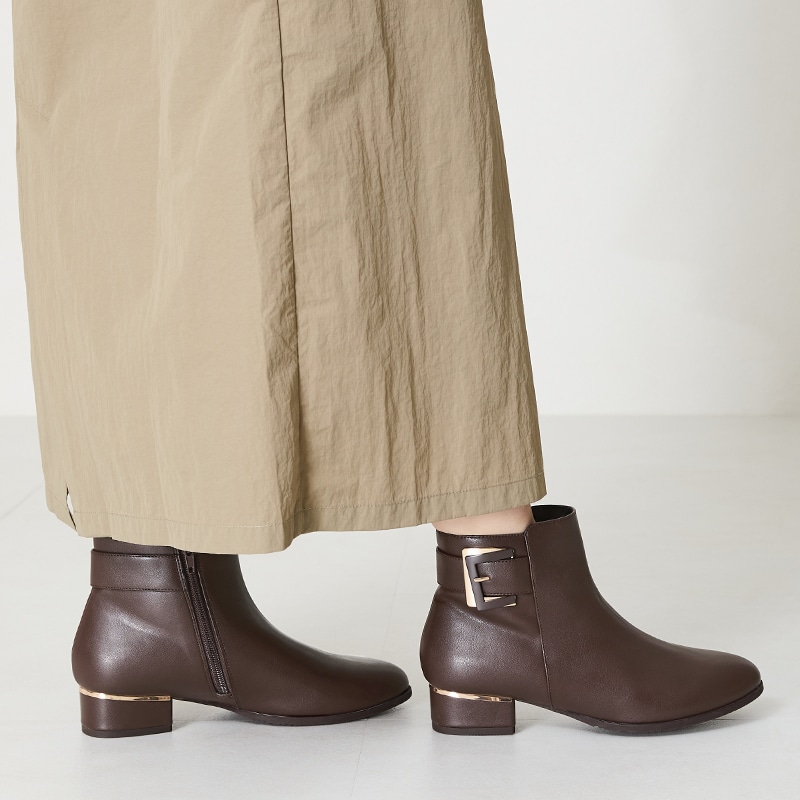 【新品】BLUE LABEL CRESTBRIDGE サイドゴアブーツ M 楽天市場】【SALE／38%OFF】ショートブーツ BLUE LABEL CRESTBRIDGE