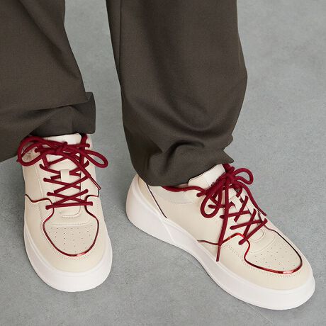 ݂̂R[g\[ƃp`OfUC̑gݍ킹ۂJWAȃXj[J[́AȂƂ\[ŏ炵_炩͋CZdオɁB肰ȂoCJ[̃fUCubNƃbhAg[ł܂Ƃ߂邱ƂŃR[fI΂zCgAVF̃uE̖LxȑIׂ4FWJBTvɂĎBeĂ܂̂ŁA~FASFAn̐F̎dlɕύXꍇ܂B炩߂B[^:OT3750]