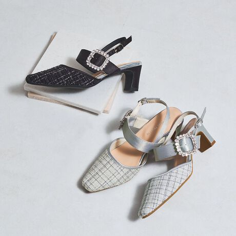 xg̃rW[obNGKgɃAbvf[gĂXgbvpvXBܐɂ̓cC[hfނAXgbvɂ̓TefނgpAiŏ炵ӂtF~jȃfUCBs[XXJ[gƍ킹đltF~jɍ킹̂߁BfC[g͂IP[WȂǓʂȓɂ1BTvɂĎBeĂ܂̂ŁA~FASFAn̐F̎dlɕύXꍇ܂B炩߂B[^:51115]