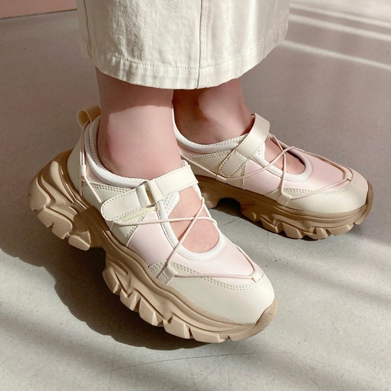 軽量 歩きやすい チューブストラップデザインベルト スニーカー