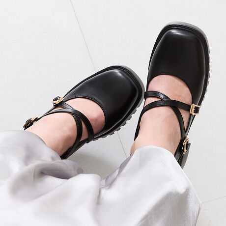 X^CAbv{[~[ȌɃXgbvfUCgݍ킹{1BڈȏɌyAɂ̓NbVĂ̂ŒɂȂɂS̗₷B_uXgbv̓NX̌`IŁAbxĂ̂Ńz[hAbvBbOACeƂ̑QȂ̂ŁAt悩璷ACeBTvɂĎBeĂ܂̂ŁA~FASFAn̐F̎dlɕύXꍇ܂B炩߂B[^:51121]