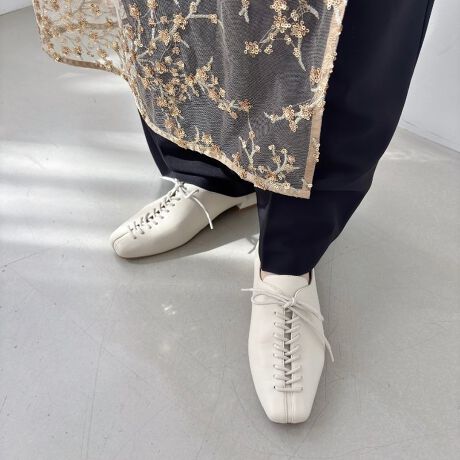 @߂郌[XAbvfUC̃ou[VɏI[o[Ȍ`̃q[킹đlJWAɎdグ1Bb蕢Ă[߂̗͑肪_炩KȗSnȂ̂ƁA[XAbv͒߂\Ȃߍb̍CɂȂɂ߁Bx[VbNȃJoȂ̂ŁAJ[\bNXƍ킹ėĂ킢BTvɂĎBeĂ܂̂ŁA~FASFAn̐F̎dlɕύXꍇ܂B炩߂B[^:52105]