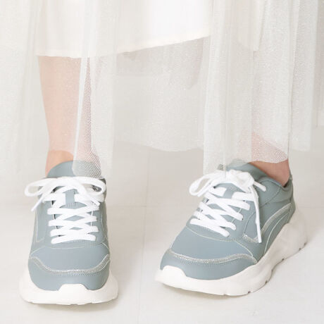 [^:OT3762]Abp[ɃOb^[̃C{Ƃő؂₩ɂĂXj[J[́A悢\[IŃtF~jh̕ł₷1ɁBVvȐ؂ւfUCɂ邱ƂŃOb^[hɂȂ肷A̃R[fɓ݂₷̂|CgBs[XXJ[gȂǂɍ킹ĂƂƂÂ߂ȃX^CyŁBTvɂĎBeĂ܂̂ŁA~FASFAn̐F̎dlɕύXꍇ܂B炩߂B