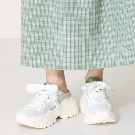 tĂ炵~[fUCVNȃXj[J[oBJĂ̂ŁAƑłĕ֗Ȃ̂͂񂢂̃R[fɍ킹Δ̂鑫ɁB{[̂VGbgANeBuȕ͋CȂ烊{̃V[[Xɂ邱Ƃŏ炵oX𒲐BAbp[͌^fނ⃁bVȂǃ}eAɂڃACeBTvɂĎBeĂ܂̂ŁA~FASFAn̐F̎dlɕύXꍇ܂B炩߂B[^:OT3753]