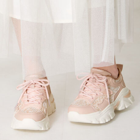 [X_ɂ炢AWK[hD̐nƊ|킹ĊÂ߂ȃR[fBl[gƑQ̃Xj[J[Bۂ݂̂V[[Xŏ炵܂Ƃ߂AAbp[ƂFɂ鎖őŜ̐F𑵂lۂYȂBScScƂ\[ŃJWA𑫂yʃ\[ŕ₷˔DGACeBTvɂĎBeĂ܂̂ŁA~FASFAn̐F̎dlɕύXꍇ܂B炩߂B[^:OT3755]