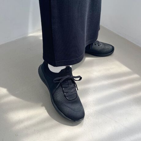 _lC̃jbgXj[J[烌[XAbvfUCVoI^ƂƂySn͂̃jbgXj[J[Ƀ[XAbv^CvoBCRōb𒲐߂ł̂Ŏ̑ɍ킹ătBbg߂dlɁBɃAbp[ŜLk̂jbgfނő肪ǂ\[͕₷悤Ԃ̗ǂ݌vŃXgXt[ȗSnBĈƂɂŷŃ^E[XłȂANeBuȂoV[ɂ􂵂ĂꂻBfUCŌCRȂ̃fUCpӂĂ܂Bu3709vƂ܂By@\zERقǂɂ̂܂ܗ郌[XAbvfUCEyʁȄ_炩jbgfނő肪ǂAXgXt[ȗSnEjbgfނȂ̂ŒʋCǂAKɗECRōb𒲐߂ł̂Ŏ̑ɍ킹yPOINTzEБ153g(37TCYŌv)ƌyʁIEƑւ̃v[gɂ߁IȄ_炩jbgfނŃtBbĝ闚SnER[fɍ킹đIׂLxȐFWJTvɂĎBeĂ܂̂ŁA~FASFAn̐F̎dlɕύXꍇ܂B炩߂ByX^btpRgzSTAFF@D񕁒ĩTCYF22.0cm/STCYpTCYF35(22.5cm)TCYzF҂RgF35ł҂łByʂŃjbgfނȂ̂ő蔲QłBtBbĝŌCȂ烏TCYłƕ܂BSTAFF@H񕁒ĩTCYF24.0cm/LTCYpTCYF39(24.5cm)TCYzF҂RgF39ł҂łBŷŒԂ̈ړyłBSTAFF@O񕁒ĩTCYF25.0cm/LLTCYpTCYF41(25.5cm)TCYzF҂RgF42Ƒ悪኱܂̂41ŗ܂BjbgŐLт邩̌C𗚂ĂȂłB[^:OT3765]XgXt[ X|[c y 3709̕Ro[W NbV 22.0 26.0 傫TCY TCY  O ӂӂ Lk bNX 