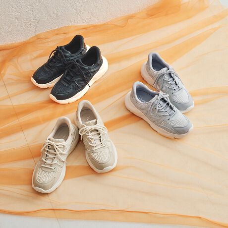 Abp[Ɏ{Z[XloĂXj[J[oBo[p[cǂANZgŁA{[}ƂVGbgƁA_炩ȃg[J[ł܂Ƃ߂fUCX|[eB[Ȃ̂ŊÂ߂̃tF~jR[fɂ҂BGߖ킸gďdȂ肷ȂfUCd󂷂1BTvɂĎBeĂ܂̂ŁA~FASFAn̐F̎dlɕύXꍇ܂B炩߂B[^:OT3760]