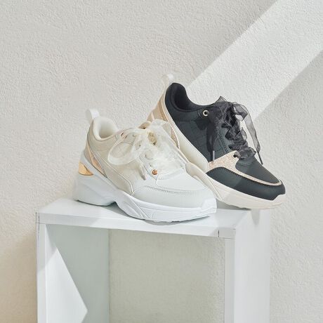 q[AbvEGbW\[אgłƂVGbgfBCNȃXj[J[BTCh̃LeBOfUC`[fނ̃V[[XȂǏ炵fBe[𐷂荞񂾃ACeȂ̂ŃpvXh̕ɂ񎎂Ăق1B̃S[h̃^bÑp[ciŌpȂۂɂȂ1BTvɂĎBeĂ܂̂ŁA~FASFAn̐F̎dlɕύXꍇ܂B炩߂B[^:OT3761]