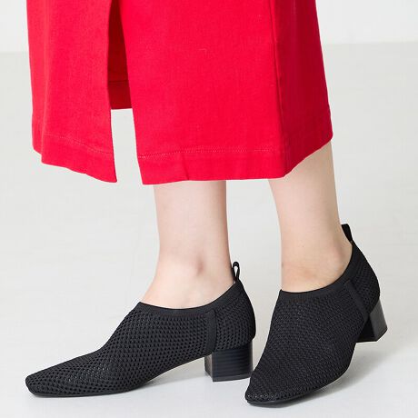 ȃjbgfނgpĂɂ҂̃jbgpvX́AʋCłȂLk˔ĂđɃtBbg闚SnB4cm̃~hq[ŗ₷Ab蕢Ă[߂̗fUC͋CɂȂ̔Y݂ĂB߂̃XJ[g⃏Chpcɍ킹ăX}[gȃXNGAgD`X^CO߁ByIXXPOINTzNbVTvɂĎBeĂ܂̂ŁA~FASFAn̐F̎dlɕύXꍇ܂B炩߂B[^:52117]