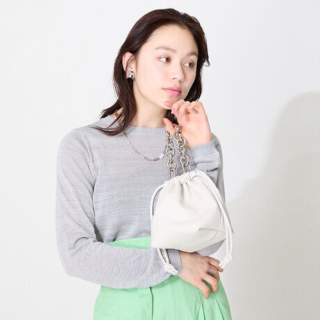 [^:BA-255]RƂtHВobO͎O\ȑ߂̃`F[XgbvňCɕ͋CςACeB{̂ƓF̃V_[XgbvtĂ̂ŃnhobOƂĂł͂ȂA|΂ߊ|oDǴBVvȃfUCŋGߖ킸AǂȃX^Cɂ킹₷ByIXXPOINTzOE߉\ȃV_[XgbvtO\ȃ`F[XgbvtTvɂĎBeĂ܂̂ŁA~FASFAn̐F̎dlɕύXꍇ܂B炩߂B