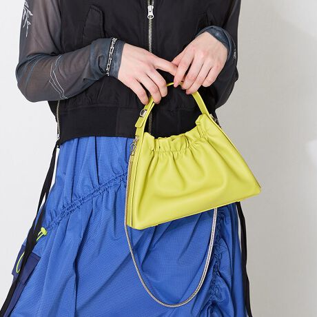 [^:BA-254]ȃgy[Y^⎝蕔̋肪ňۓIȃnhobO͎Ŏ̃ACeBԌ̓MU[񂹂fUCŒgɂA}Olbg̗ߋ2ӏt悤ɍHvB}`̂ŉו钚xǂeʊg蔲QByIXXPOINTzO\ȃ`F[XgbvtTvɂĎBeĂ܂̂ŁA~FASFAn̐F̎dlɕύXꍇ܂B炩߂B