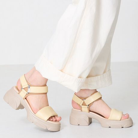 ǂX|[eB[ȗvfȂlXȃR[fɎ₷T_́AtgxgpfbgɂAxgɃiCnƃX[Xd˂Ȃǎ͍ו܂łACeBXgbv̓}WbNe[vdlȂ̂ŃX[YɒEł̂|CgBCG[͔Ȃ݂̂\tgȃJ[OɁAx[W̃\[킹zFIVBTvɂĎBeĂ܂̂ŁA~FASFAn̐F̎dlɕύXꍇ܂B炩߂B[^:51207]