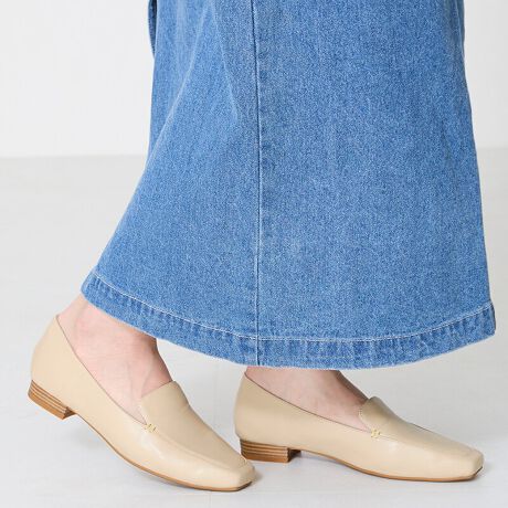 J[Xeb`TChɂ肰ȂfUC|Cg̃[t@[Bאg̃XNGAgDŃVGbgɂȂAb̗ɂ̓NbViCfނ̗pAɂ͏_炩Ȑc邱ƂŃXgXt[ȗSnǋACeBʂ̂ȂVvȃfUCƃtbgq[ŁAV[I΂􂷂邱ƊԈႢȂByIXXPOINTzNbV聜xNbVTvɂĎBeĂ܂̂ŁA~FASFAn̐F̎dlɕύXꍇ܂B炩߂B[^:52115]