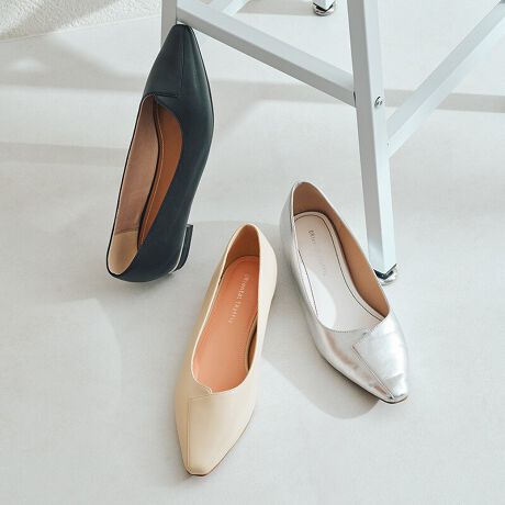 VvȂq[̃^bNCAbp[̃JbgfUC|Cg̃pvXBC\[ɓꂽNbVtbgq[œgɂrWlXV[ɂ劈ȃACeBאg̃gDYȃVGbgɎdグAV[vɌ̂|CgBx[VbNJ[̓X}[gȂ珗炵y߂ĕLȂBTvɂĎBeĂ܂̂ŁA~FASFAn̐F̎dlɕύXꍇ܂B炩߂BySTAFF RgzSTAFF@W񕁒ĩTCYF23.0cm/MTCYpTCYF36(23.0cm)TCYzF҂RgFfł傤ǂ悩łAEȂ̂Œ~Œ܂BSTAFF@H񕁒ĩTCYF24.5cm/LTCYpTCYF39(24.5cm)TCYzF҂RgFŏܐ悪Ȋ܂A߂ΖȂłBNbV_炩ĕ₷łBSTAFF@N񕁒ĩTCYF25.5cm/LLTCYpTCYF41(25.5cm)TCYzF҂RgFf҂Ȃ̂œނ܂ł̓\bNXȂǂ킹悤Ǝv܂B[^:55102]